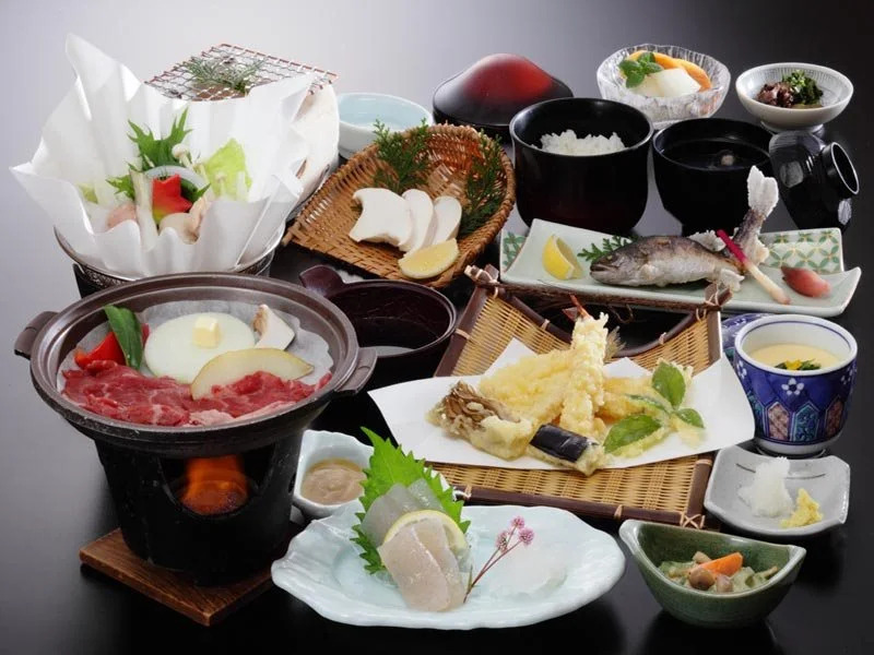 Sozukyo Onsen Nishiki Palace Hotel