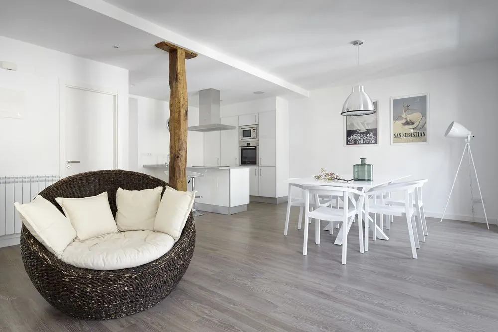 BaiHouse Apartment by FeelFree Rentals