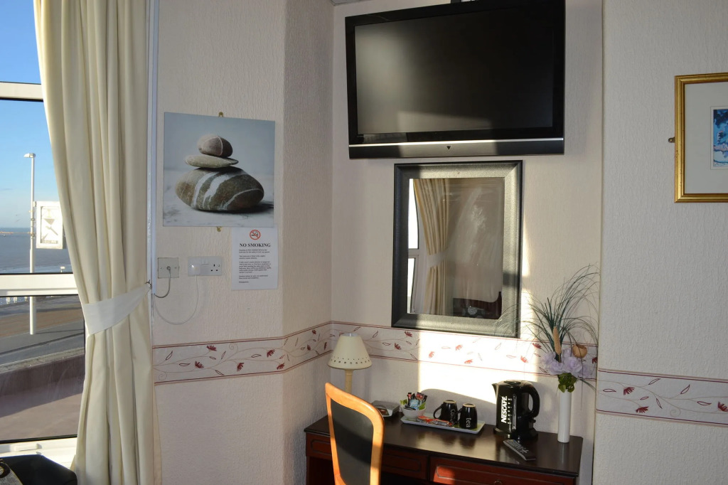 Rockcliffe Hotel