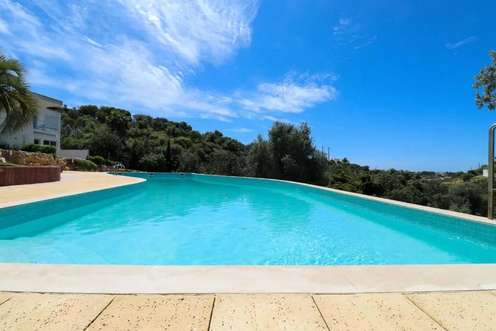 LovelyStay - Divine 3BDR Duplex House w/ Pool & Garden