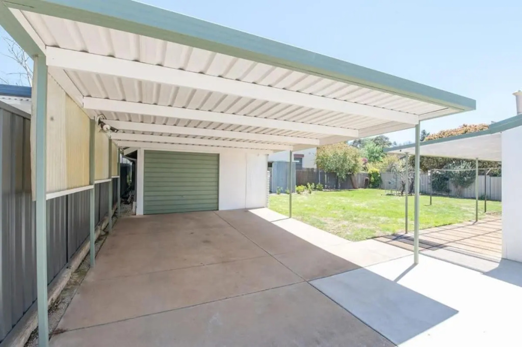 Anson Cottage 1900s CBD Home Private & Practical