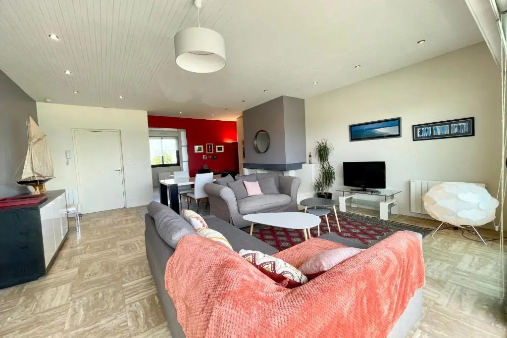 Luxury T3 Standing 2 - Vue Mer Exceptionnelle 180