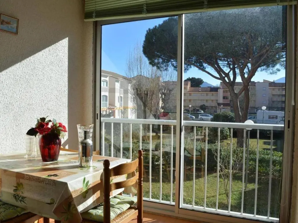 Appartement Argelès-sur-Mer, 1 pièce, 3 personnes - FR-1-225-548