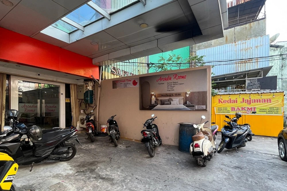 Arcadia Rooms Mangga Besar RedPartner