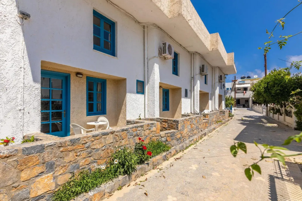 Joanna Apartments