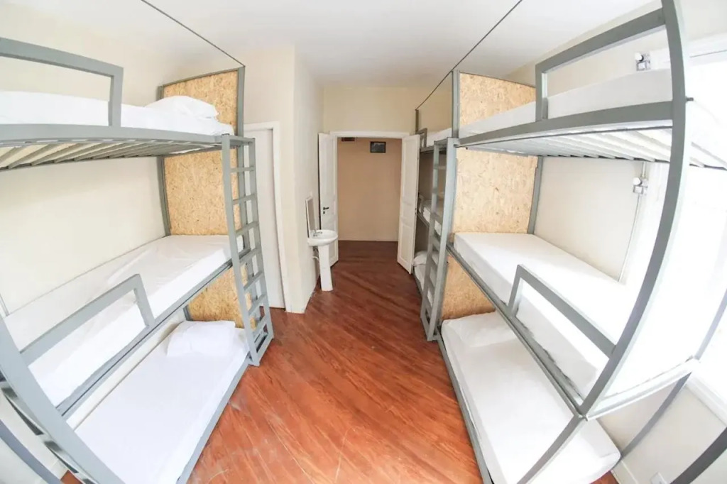 Quintal Hostel