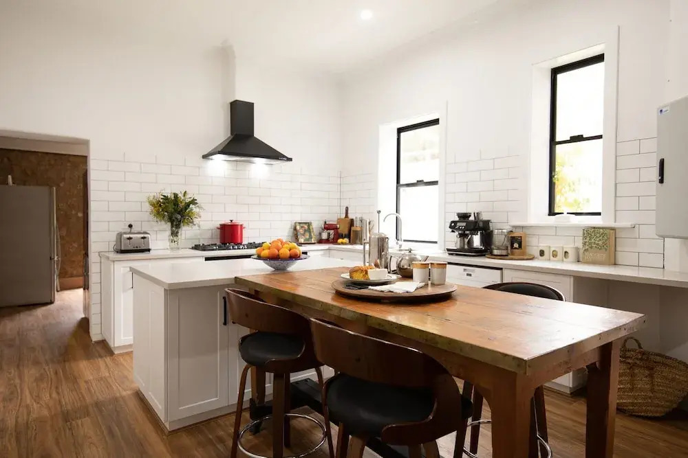 Unwind Mannum Riverside Retreat