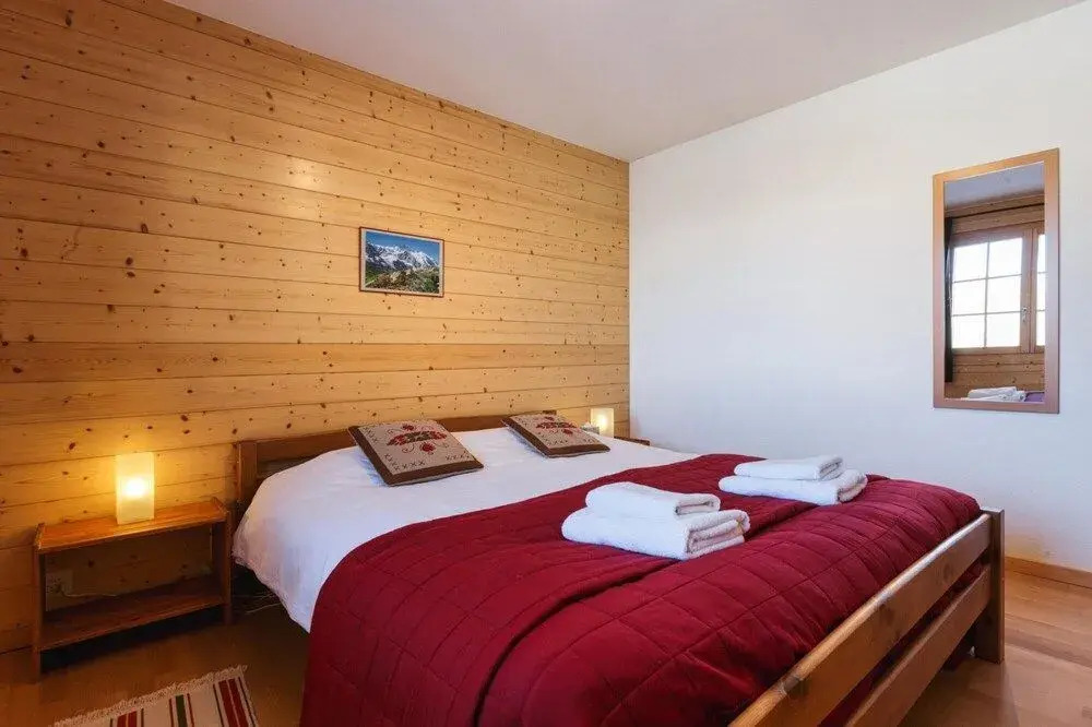 Montebello - Cozy Classic Swiss Chalet With Stunning Views