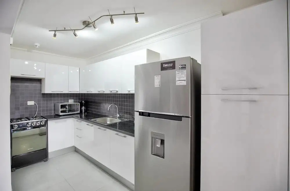 Feel the Ocean Breeze From This Alluring Beachfront Apartment - D302