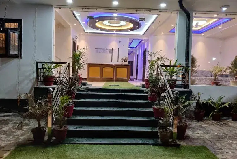 Bhawana Hotel
