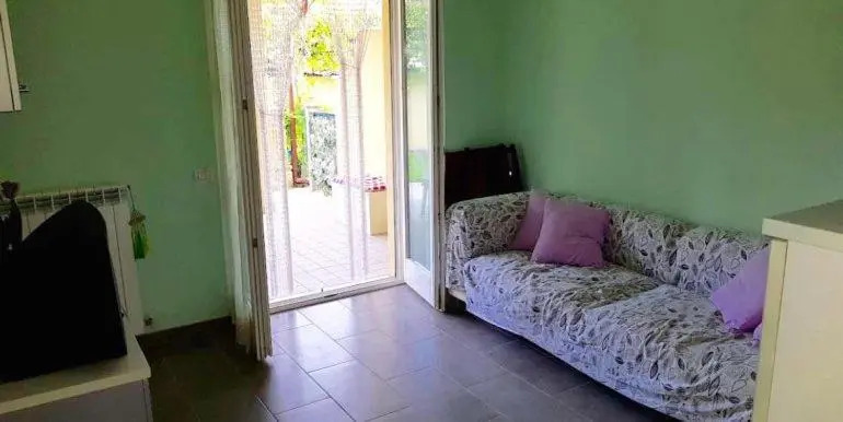 M216 - Marcelli, bilocale con giardino a 200mt dal mare