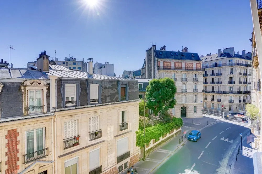 Passy Glow 2BR Home in the 16th Arrondissement