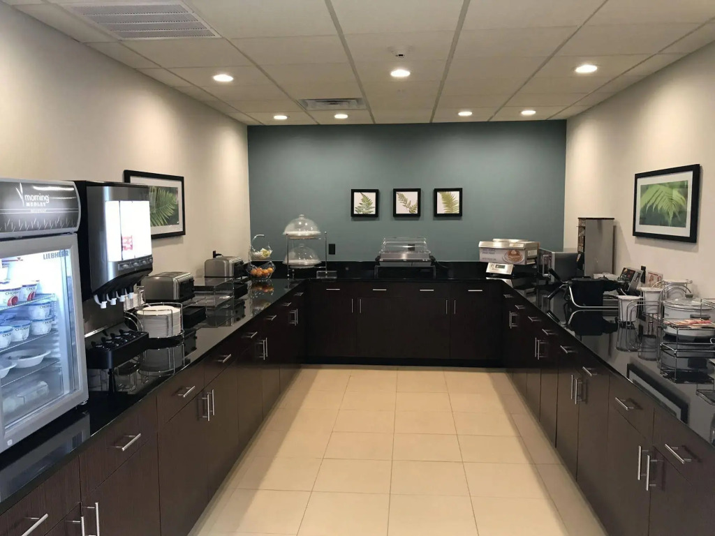 Sleep Inn & Suites Middletown - Goshen