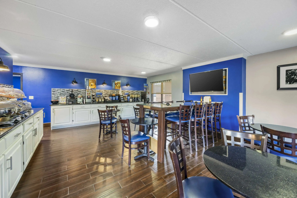Best Western Celebration Inn & Suites