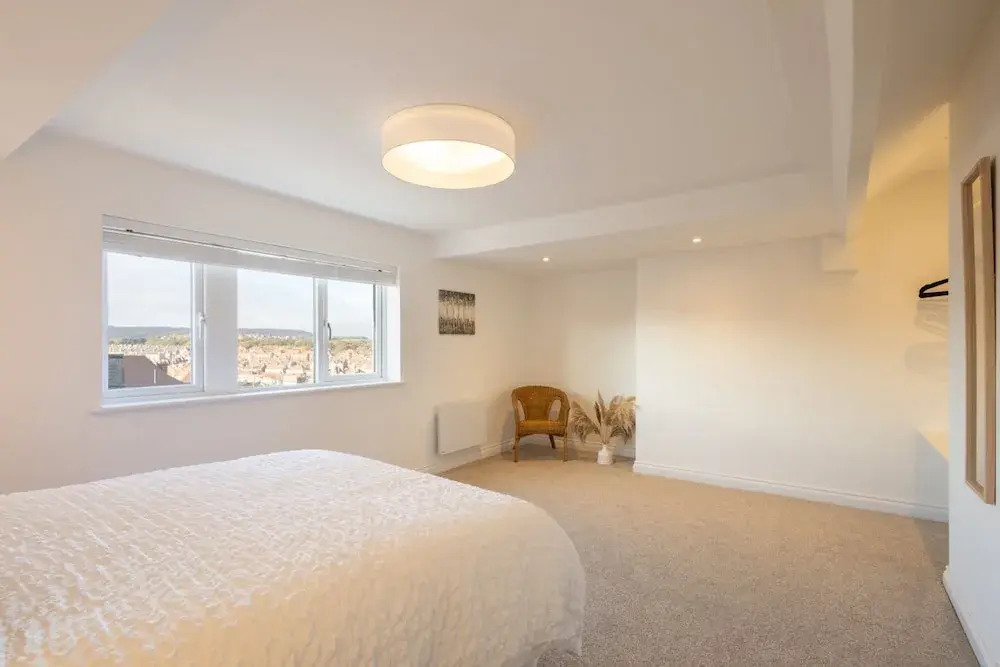 Host & Stay - Kings Court Apartments
