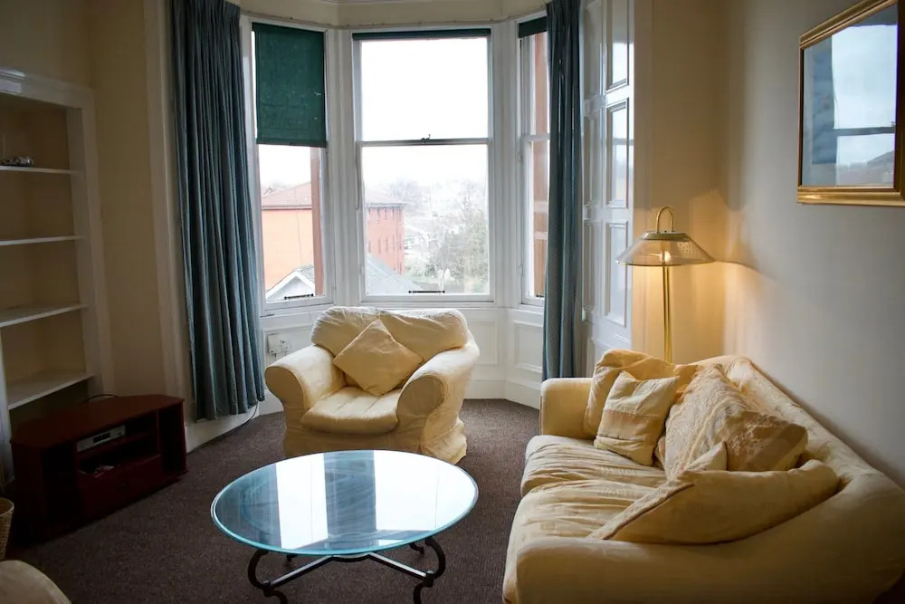 Traditional 2 Bedroom Apartment