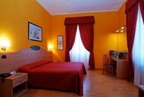 Hotel Porto Di Roma