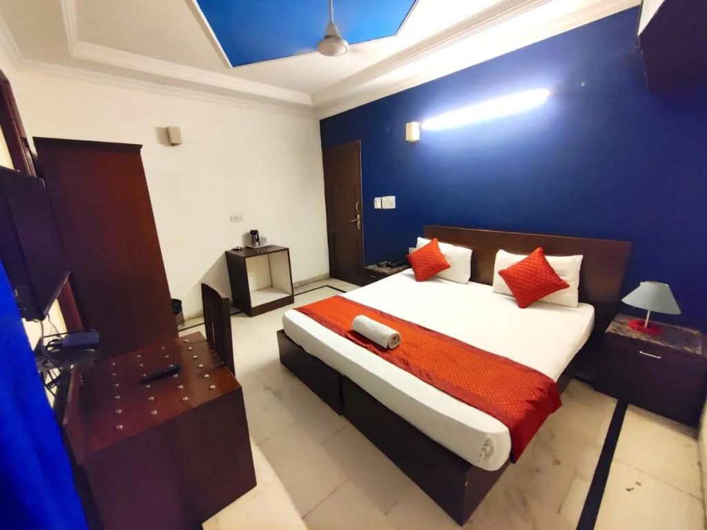 Hotel Unistar