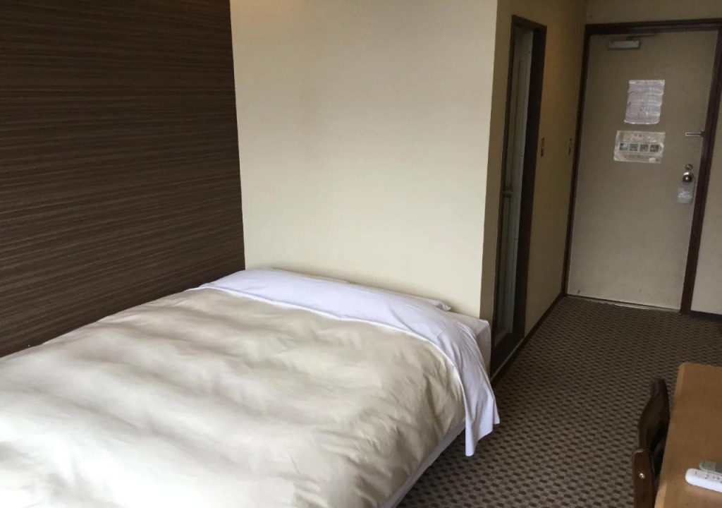 Hotel Matsuyama Hills Katsuyamahigashiten