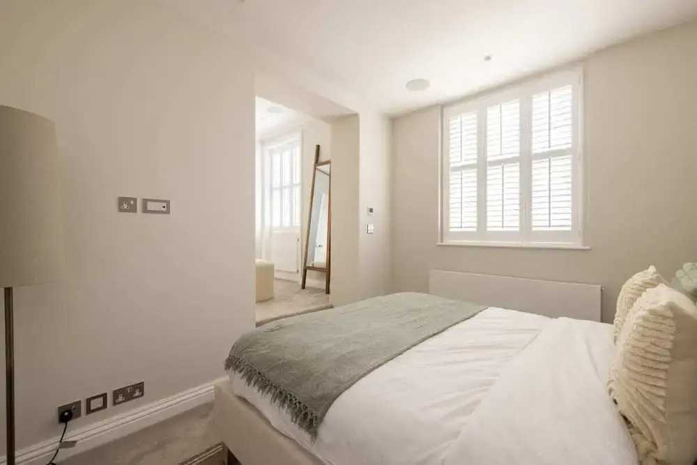 The St John's Wood Hideout - 5bdr Home With Garden