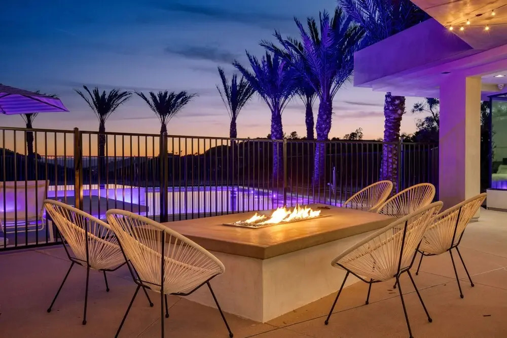 Oasis Del Sol by AvantStay Pool, Hot Tub, Views, Outdoor Dining, Open Spaced Living Area