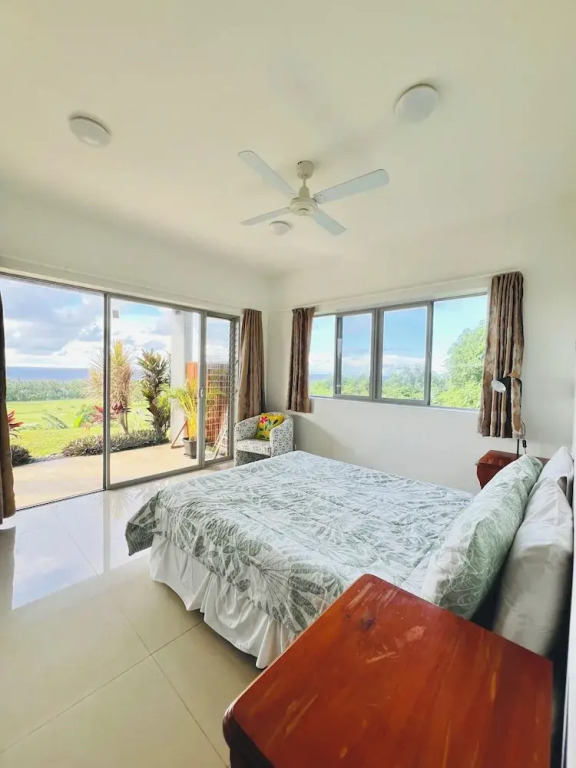 Nikao Hillside Suite