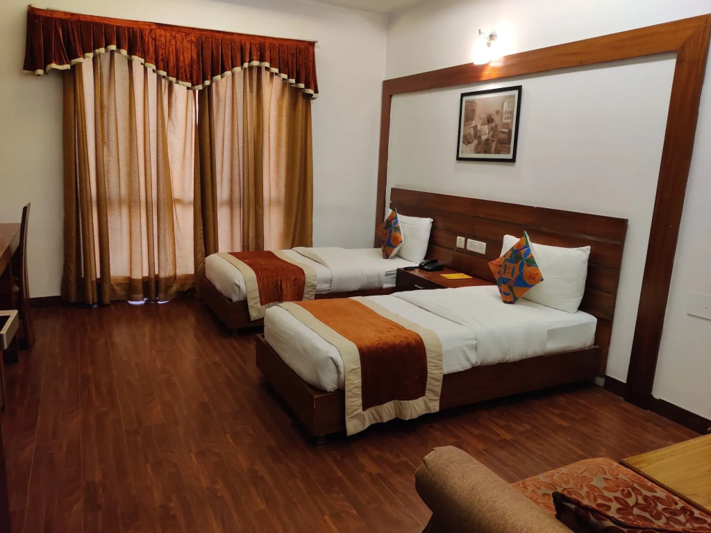 Hotel Haris Court Lajpat Nagar