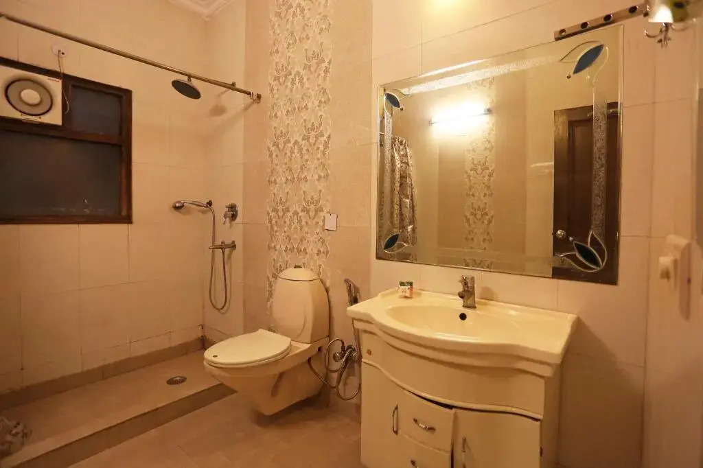 Murti Palace by OYO Rooms