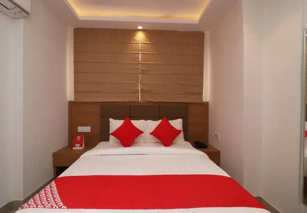 White Castle By OYO Rooms