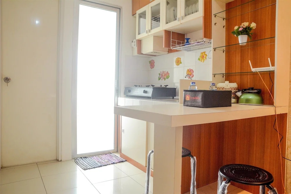 2Br Homey Green Palace Kalibata Apartment