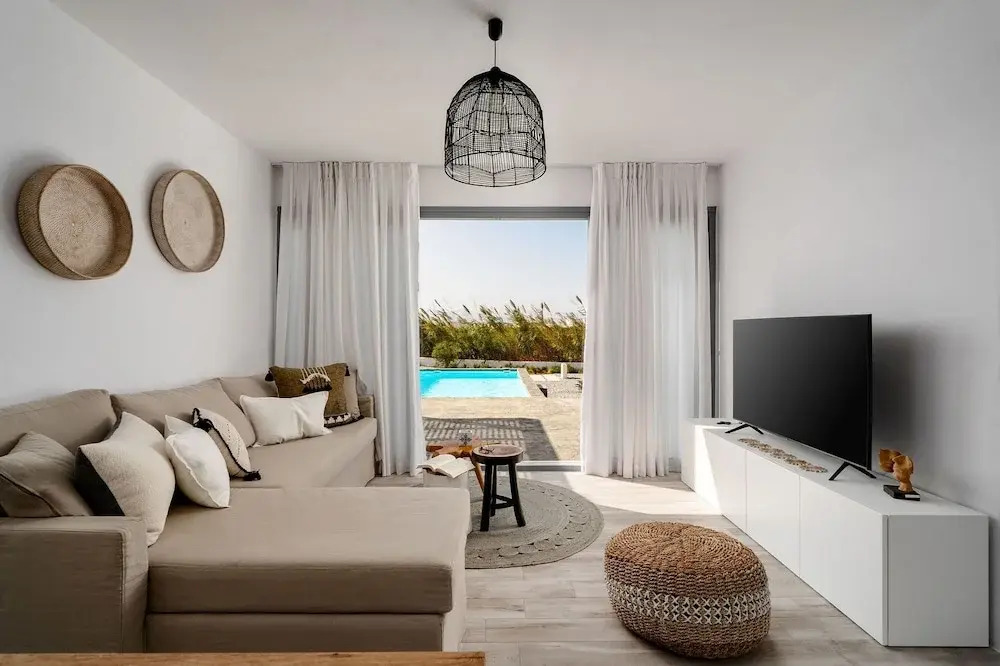 Villa Kaya Plaka With 3 Bedrooms and 3 Bathrooms