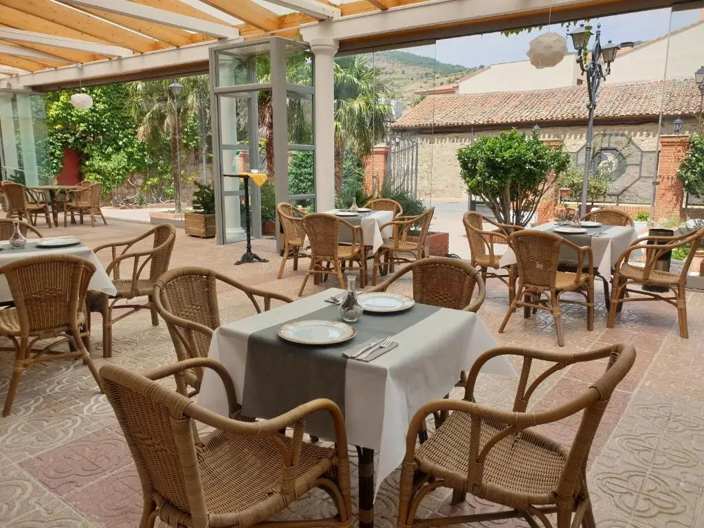 Hotel Dracos