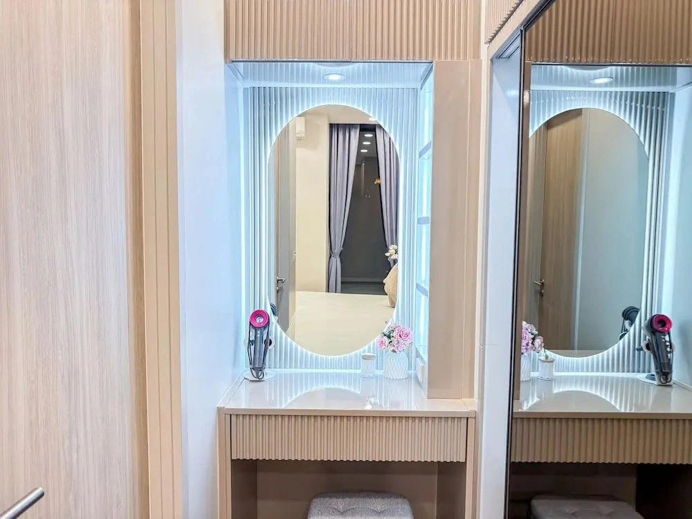 Luxury APT Central Bangkok Siam Paragon · Central World