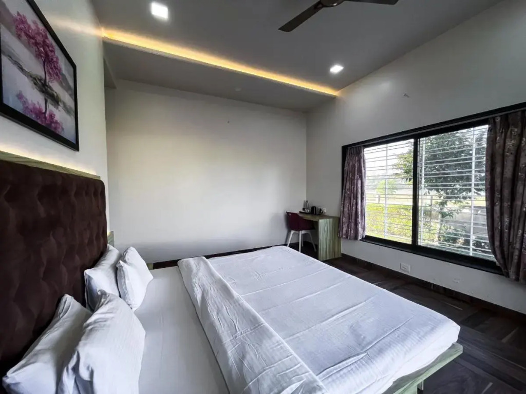 SaffronStays Silver Spring