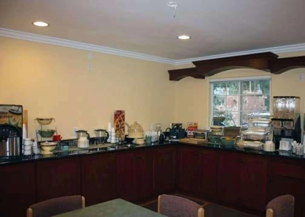 Quality Inn & Suites Santa Cruz Mountains