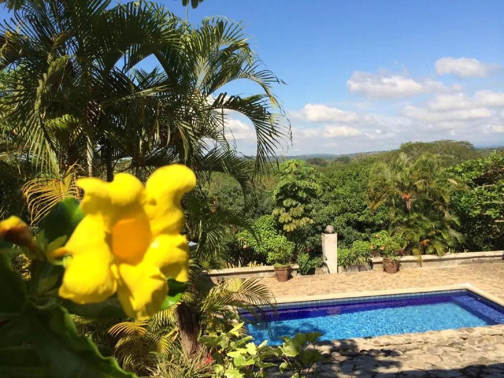 Private Pool & WiFi