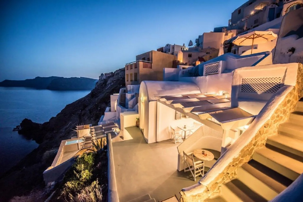 Virginias Cave Villas