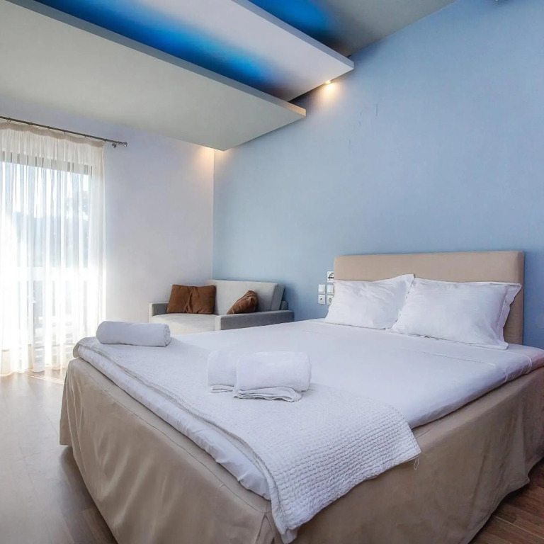Kamari Beach Hotel