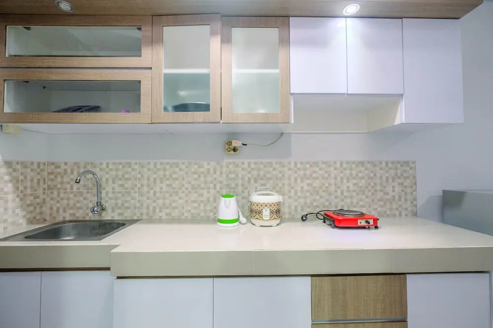 Stylish and Convenient Studio The Enviro Apartment