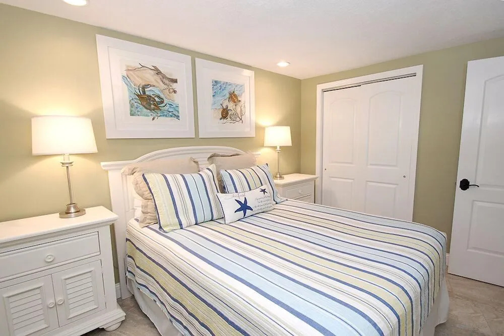 The Anna Maria Island Beach Breeze