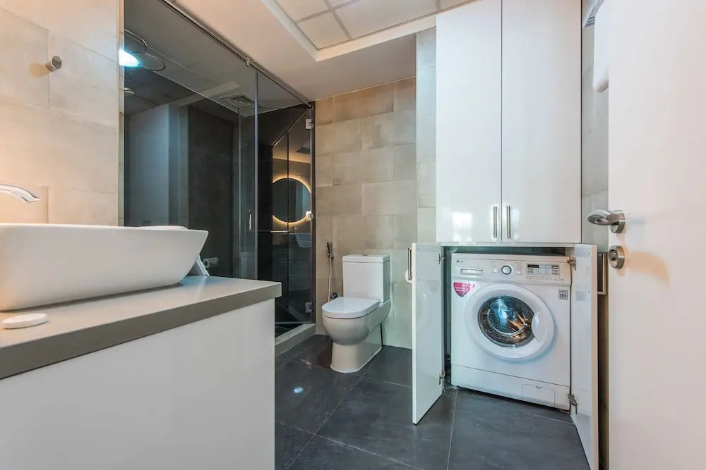 Deluxe Holiday Homes - Shoreline