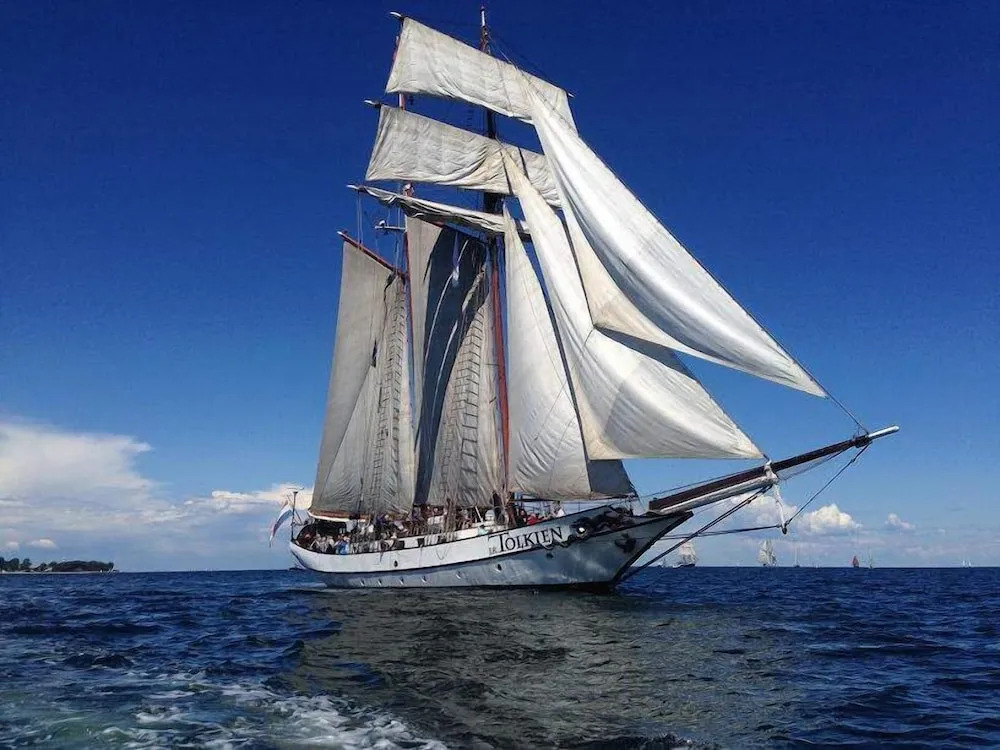 Segelschiff J.R. Tolkien