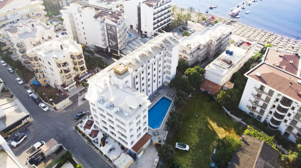 Mert Seaside Hotel