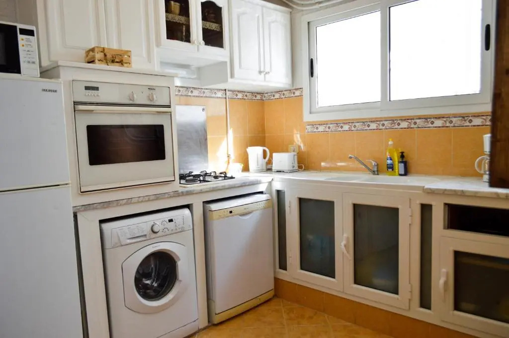 Cosy Triplex in La Marsa - 3 bed 2 Bath