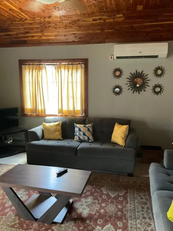 Centrally Located 2 Bedroom
