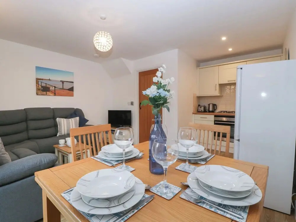 6 Malthouse Court