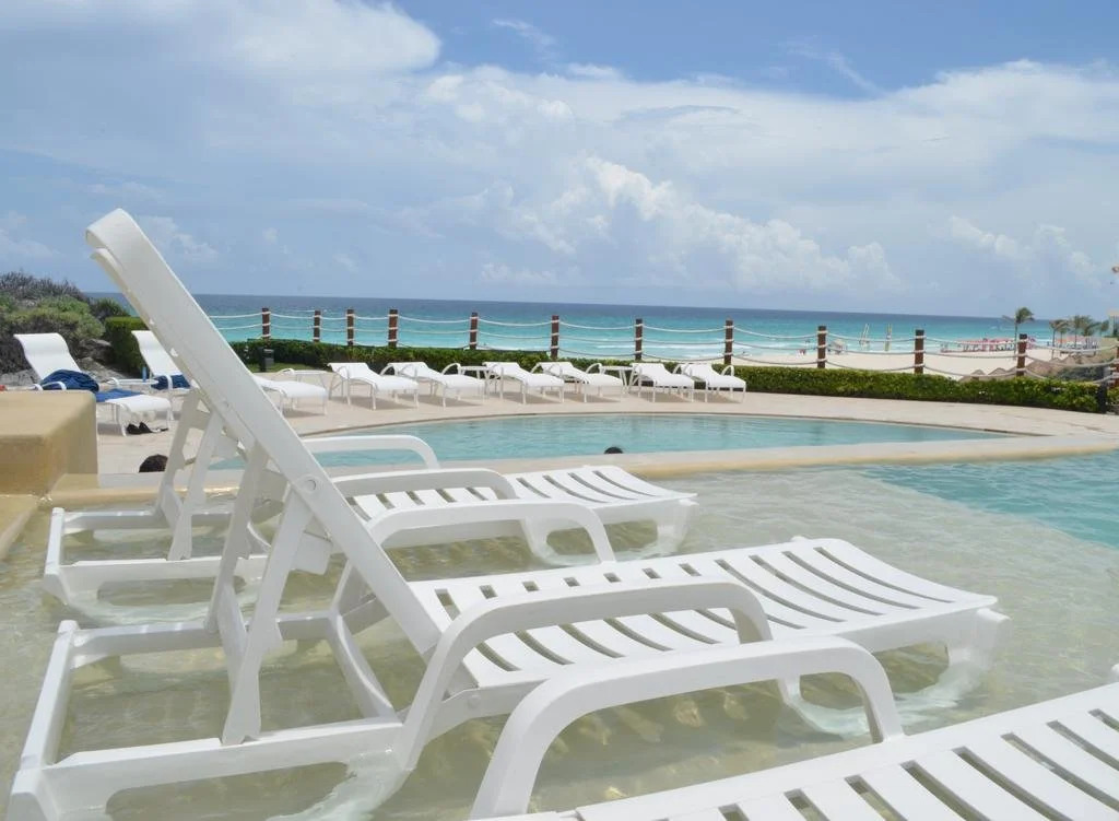 Royal Select at Grand Park Royal Cancún