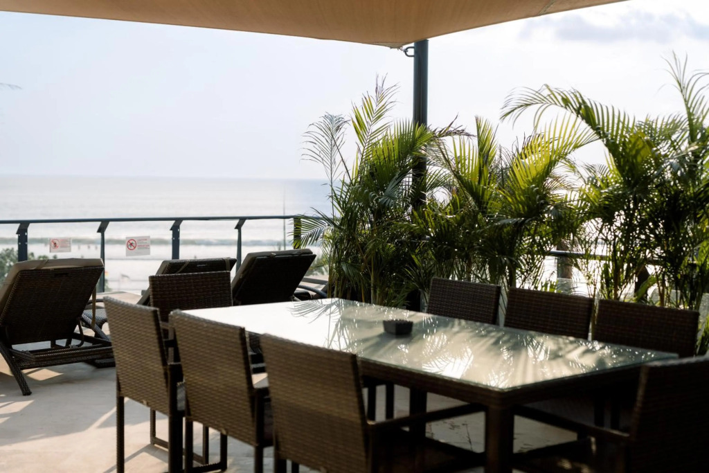 FuramaXclusive Ocean Beach Seminyak Bali