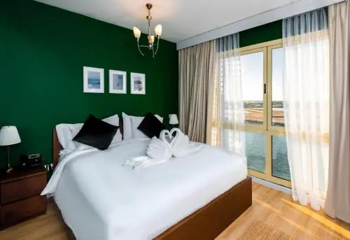 Stunning Sea View Apartments Mina Al Arab