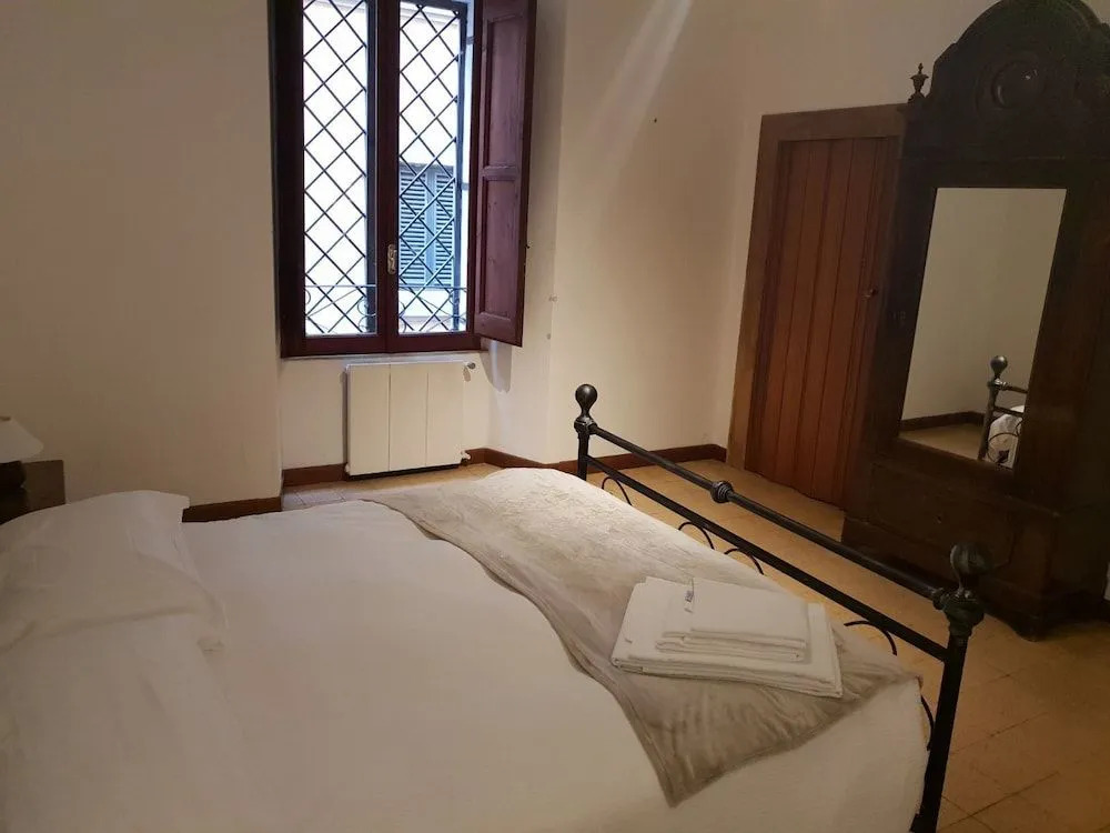 Campo De’ Fiori Prestige Rooms